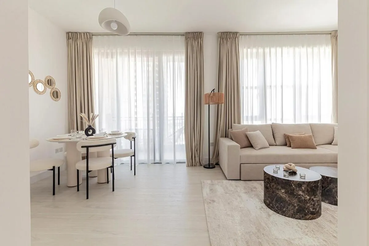 Luxury One-Bedroom Burj Khalifa Dubai 0*,  United Arab Emirates