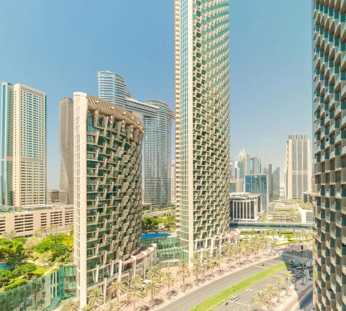 Luxury One-Bedroom Burj Khalifa Dubai Apartment